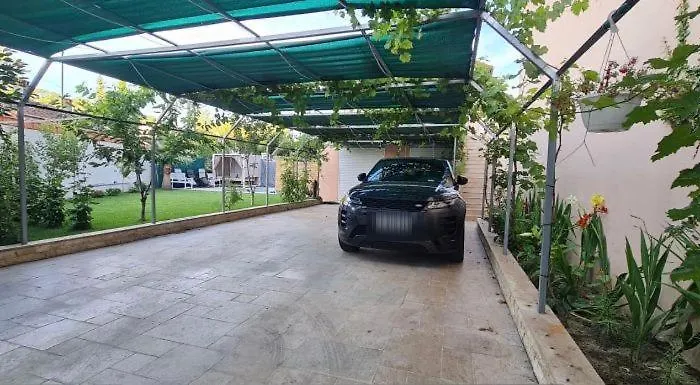 3 Chambres, Refait à Neuf, Piscine, Proche Et Gare